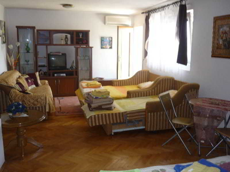 Anastasia Homestay Охрид Екстер'єр фото